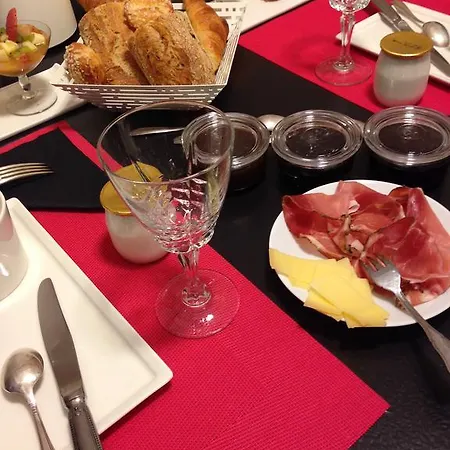 Oda ve Kahvaltı O'maxethel Soullans